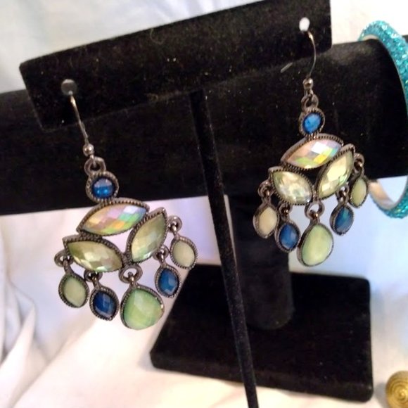 Fashion Jewelry Lot Boho Chic Quiet Luxury Layered Faux Turquoise Green Blue - Picture 6 of 10